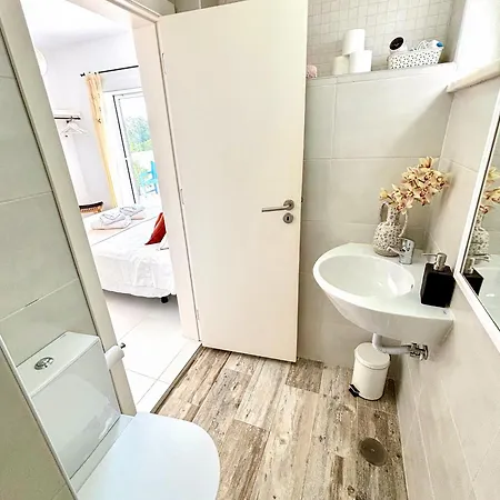 Fortaleza Гостевой дом Алжезур